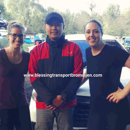 Amanda and Irene (CA), transport Surabaya to Ijen-Bromo return. Nov 16th-18th, 2017.