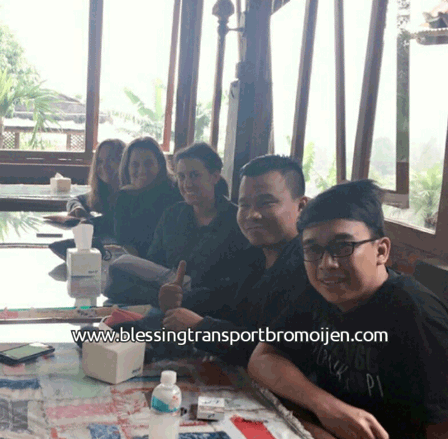  Aster and friends (AU), transport from Surabaya to Mount Bromo-Ijen Crater