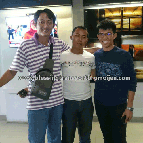 Chin Sern (MY), transport for Bromo Midnight tour. April, 3rd 2017.