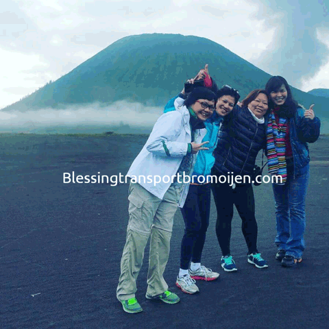 Shu Yin and friends (MY), transport Surabaya airport to Mount Bromo. Oct, 25th to 27th, 2016