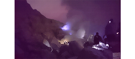 ijen crater-bluefire tour