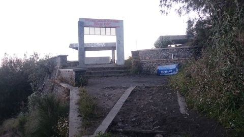 Seruni parking area to Seruni viewpoint step-4